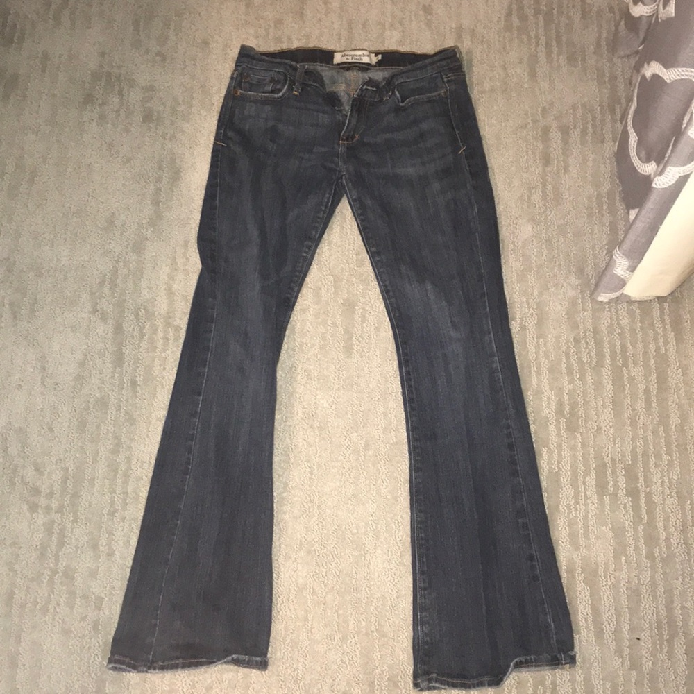 Women’s Abercrombie and Fitch jeans